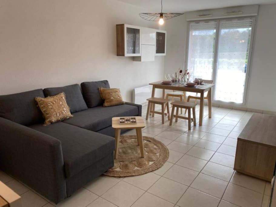 Appartamento Mulhouse Grand T2 -  La Fonderie -Parking Gratuit Esterno foto