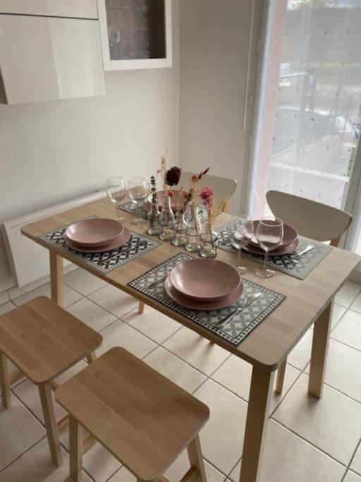 Appartamento Mulhouse Grand T2 -  La Fonderie -Parking Gratuit Esterno foto